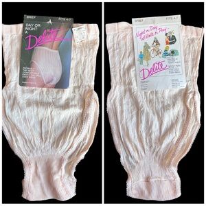 Vintage New Delite Women’s Brief Panties High Waisted Champagne Color Size 4-7